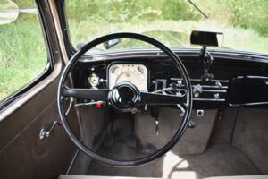 Image 36/57 de Citroën Traction Avant 15/6 (1950)