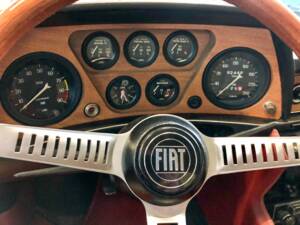 Obraz 14/19 pojazdu FIAT Dino 2400 Coupe (1970)