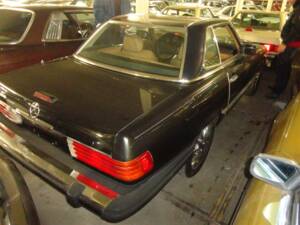 Image 23/30 de Mercedes-Benz 560 SL (1988)