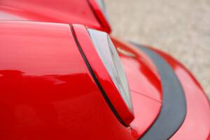 Image 47/50 of Porsche 911 Carrera 3.2 (1988)