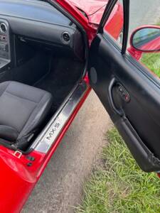 Image 2/11 of Mazda MX-5 1.8 (1994)