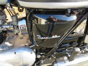 Image 31/43 of Triumph Tiger 90 (1968)