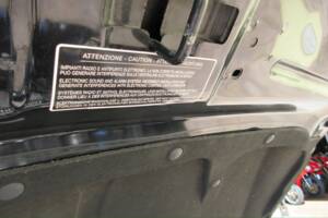 Bild 22/28 von Alfa Romeo 147 3.2 GTA (2004)