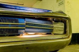 Image 21/50 of Chrysler 300 L (1970)