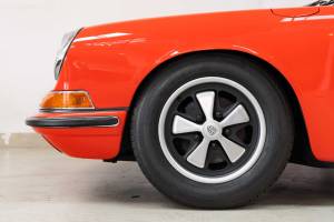 Afbeelding 18/32 van Porsche 911 2.0 L (1968)