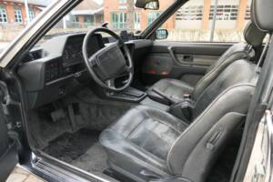 Bild 2/8 von BMW 635 CSi (1985)