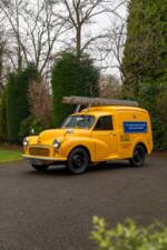 Image 15/50 of Morris Minor Van (1971)