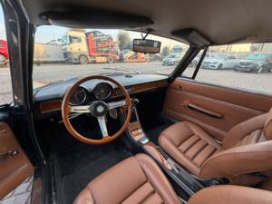 Image 17/27 of Alfa Romeo 1750 GT Veloce (1969)