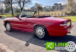 Bild 7/10 von Alfa Romeo 2.0 Spider (1990)
