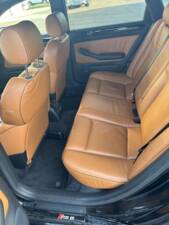 Image 6/7 of Audi RS6 Avant (2005)
