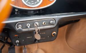 Immagine 31/36 di Innocenti Mini 1001 Export (1972)