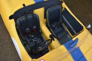 Image 41/50 of Elva Courier (1963)