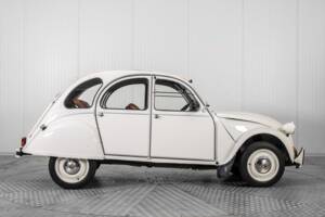Bild 42/60 von Citroën 2 CV 6 Club (1989)
