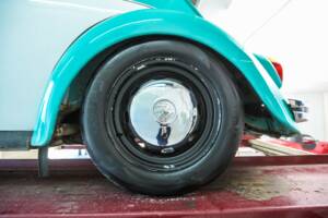 Image 48/50 of Volkswagen Escarabajo 1302 (1971)