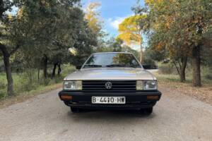 Image 8/57 of Volkswagen Passat 2.0 (1987)