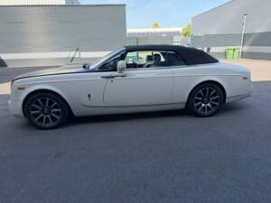 Imagen 12/33 de Rolls-Royce Phantom DHC (2009)