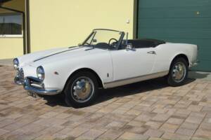 Bild 2/30 von Alfa Romeo Giulietta Spider (1961)