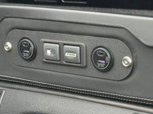 Bild 10/27 von Land Rover Defender 90 Td5 (1999)