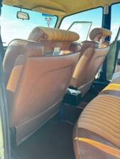 Image 41/55 de Peugeot 504 GL (1979)