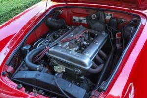 Image 4/50 of Alfa Romeo Giulia 1600 Spider (1963)
