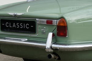 Image 15/30 de Jaguar XJ 6 4.2 (1970)