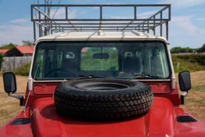 Image 24/50 de Land Rover Defender 110 (1983)