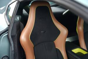 Bild 17/50 von Aston Martin V8 Vantage AMR (2018)