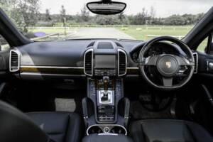 Bild 46/50 von Porsche Cayenne Diesel (2011)