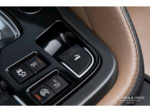 Image 20/37 de Jaguar F-Type S (2014)