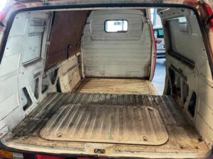 Image 40/50 of Volkswagen T3 Panel Van 1.6 D (1986)