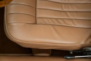 Afbeelding 50/50 van Jaguar E-Type V12 (2+2) (1972)