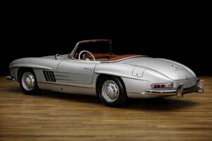 Image 7/26 of Mercedes-Benz 300 SL Roadster (1959)