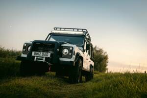Bild 9/42 von Land Rover Defender Works V8 Trophy (2012)