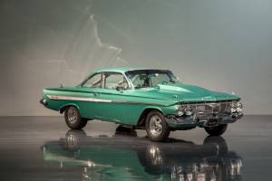 Image 9/10 of Chevrolet Impala Sport Coupe (1961)