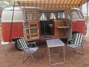 Image 7/8 of Volkswagen T1 Westfalia (1964)