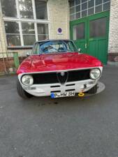 Image 4/29 of Alfa Romeo Giulia 1600 GT Junior (1972)