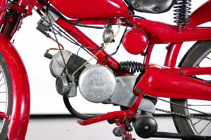 Immagine 12/50 di Moto Guzzi Motoleggera 65 (1951)