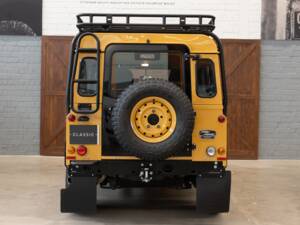 Image 10/47 of Land Rover Defender 90 Works V8 (2013)
