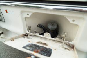 Image 12/50 of Mercedes-Benz 220 S b (1967)