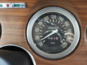 Image 7/15 of Alfa Romeo Giulia GT 1300 Junior (1968)