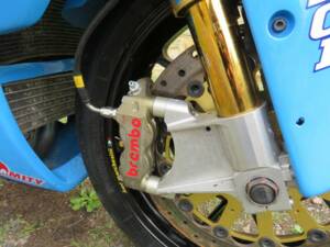 Image 33/45 of Suzuki DUMMY (2005)