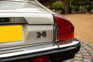 Immagine 21/40 di Jaguar XJ-S 3.6 (1988)