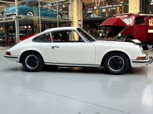 Bild 5/25 von Porsche 911 2.0 E (1968)