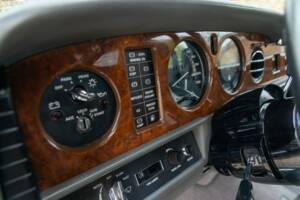 Image 23/50 of Rolls-Royce Silver Spirit (1987)