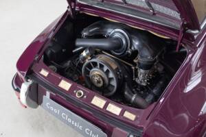 Image 33/36 de Porsche 911 2.4 T "Oilflap" (1972)