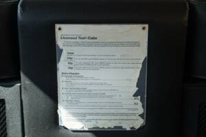 Image 30/36 of Austin FX 4 D London Taxi (1961)