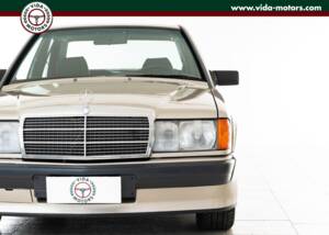 Bild 5/15 von Mercedes-Benz 190 E 2.3-16V (1988)