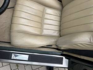 Afbeelding 26/51 van Aston Martin Virage Volante (1993)