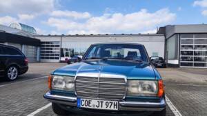 Immagine 14/45 di Mercedes-Benz 280 E (1980)