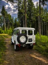 Image 15/67 of Toyota Land Cruiser FJ 40 (1982)